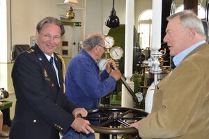 Hoofdcommissaris Peter Holla, politiechef van de eenheid Amsterdam, opent Stoomseizoen 2026