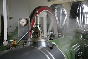 Het oudste en grootste nog werkende schepradstoomgemaal ter wereld, stoomt op zaterdag 11 en zondag 12 april 2026 weer.